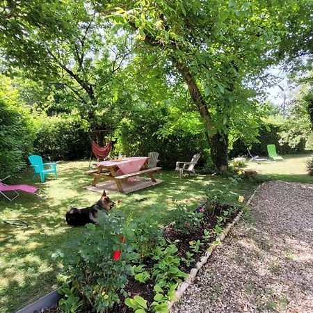 Conches-en-Ouche Les Riflets Bed & Breakfast エクステリア 写真
