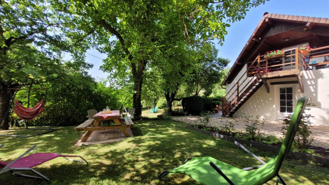 Conches-en-Ouche Les Riflets Bed & Breakfast エクステリア 写真